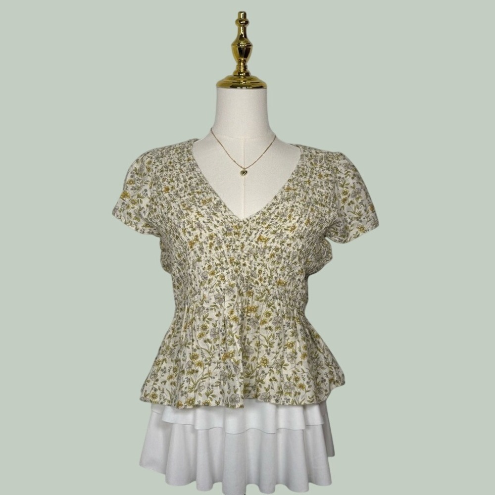 american eagle babydoll floral crop blouse dainty cottagecore boho cute softgirl